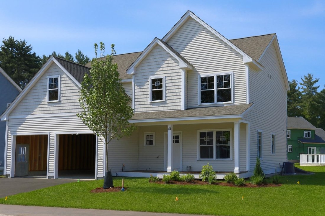 Condo in Nashua, New Hampshire, United States 1 - 18420663