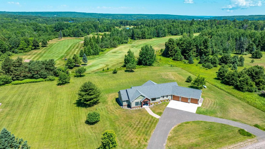 House in Houghton, Michigan, United States 2 - 18421187