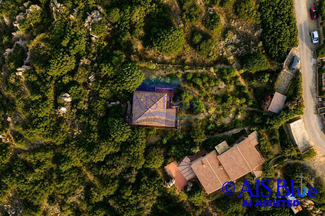 Villa in Trinita d'Agultu e Vignola, Sardinia, Italy 1 - 18424025