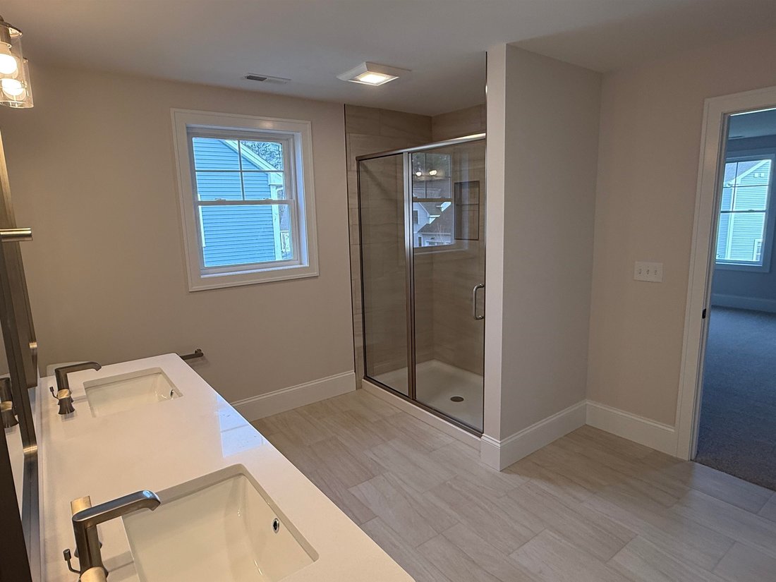 Condo in Nashua, New Hampshire, United States 3 - 18420663