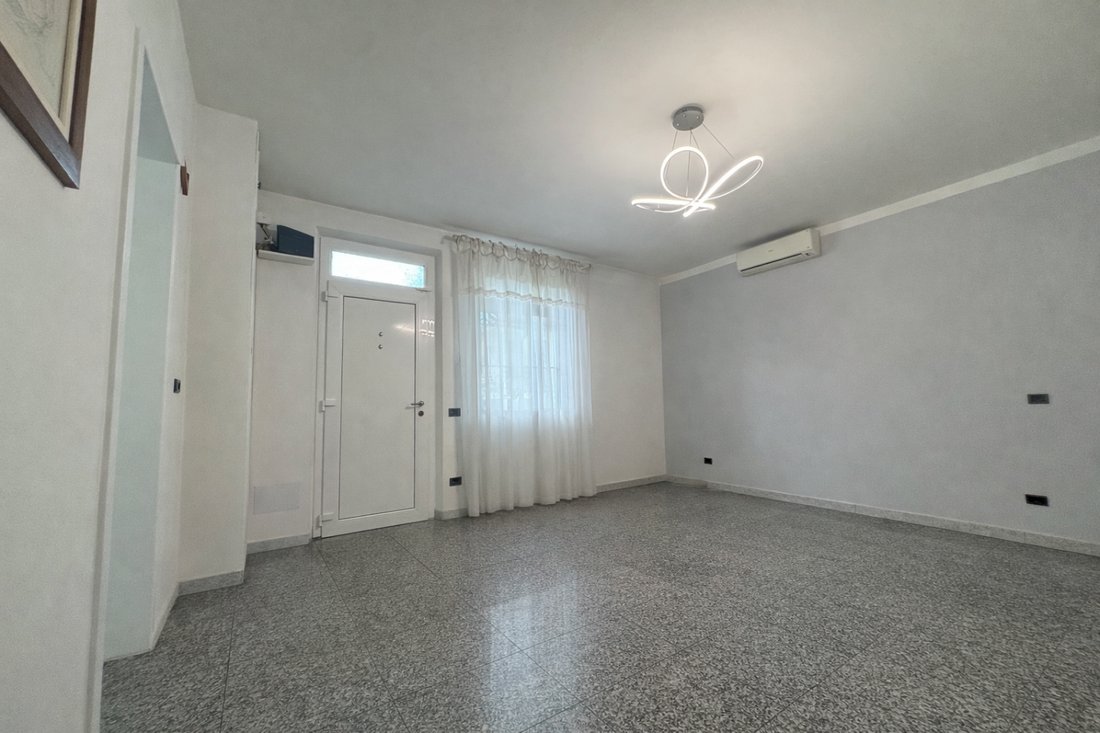 Villa in Lido di Camaiore, Camaiore, Tuscany 2 - 18422895