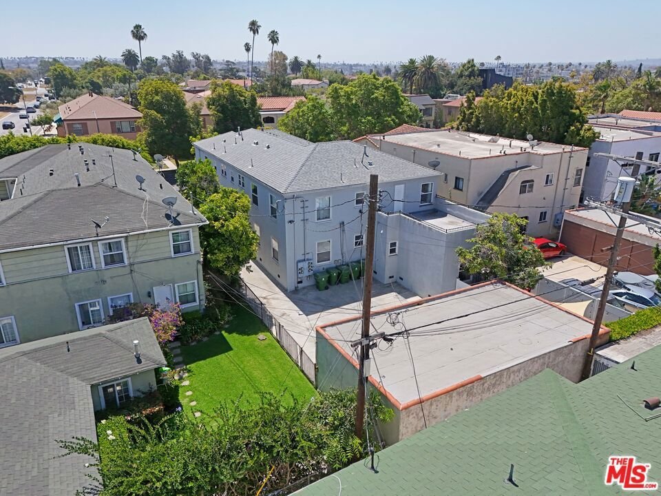 Los Angeles, California, United States 2 - 18423394