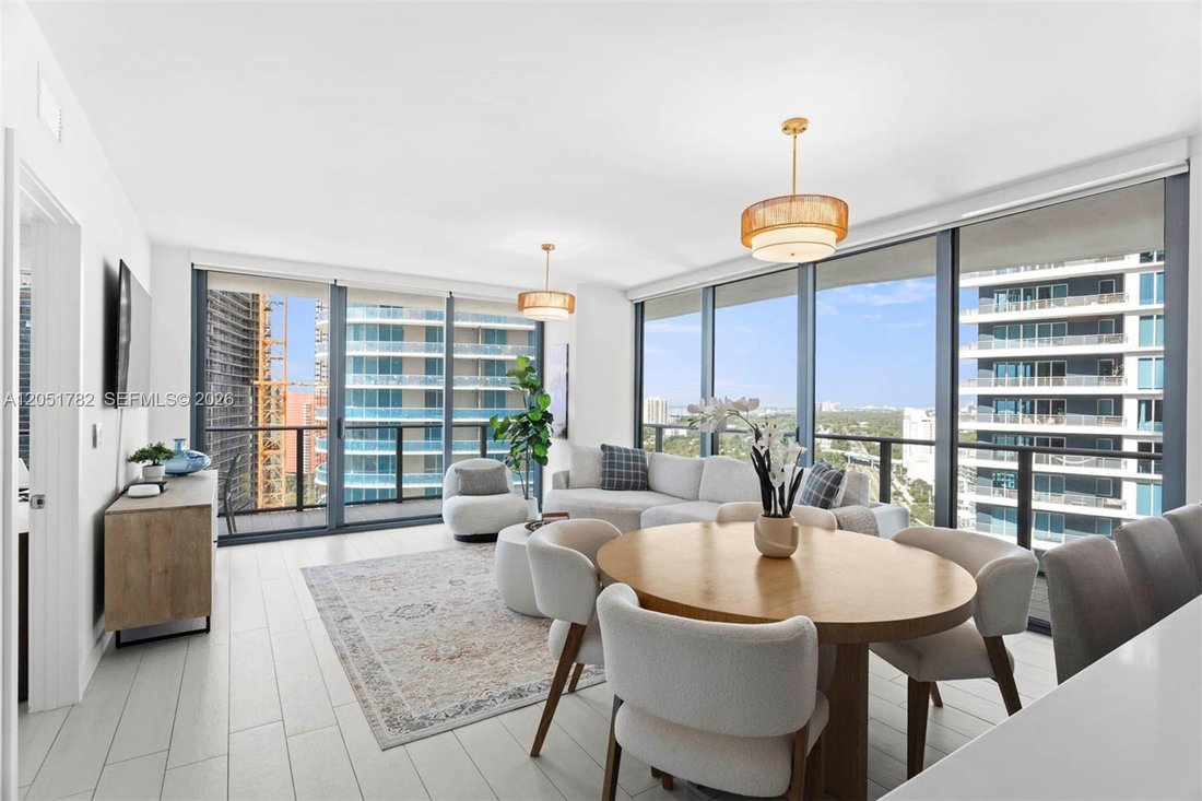 Condo in Miami, Florida, United States 4 - 18423959