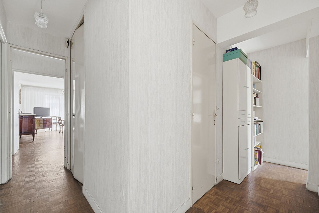 Apartment in Cambronne-Garibaldi, Paris 15e Arrondissement, Paris 4 - 18424467