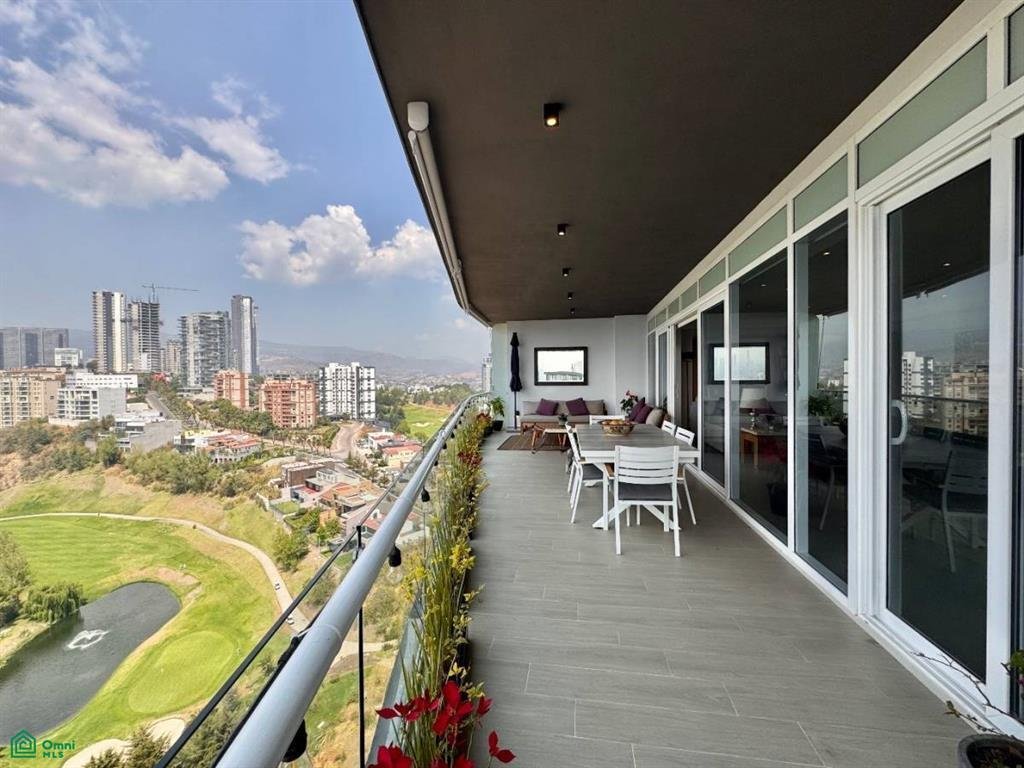 Condo in Naucalpan de Juárez, State of Mexico, Mexico 1 - 17731384