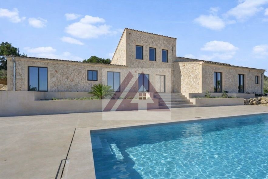 Villa in Felanitx, Balearic Islands, Spain 3 - 18420894