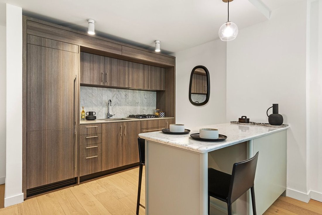 Condo in New York, New York, United States 3 - 17694072