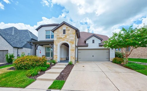 House in Van Alstyne, Texas, United States 1