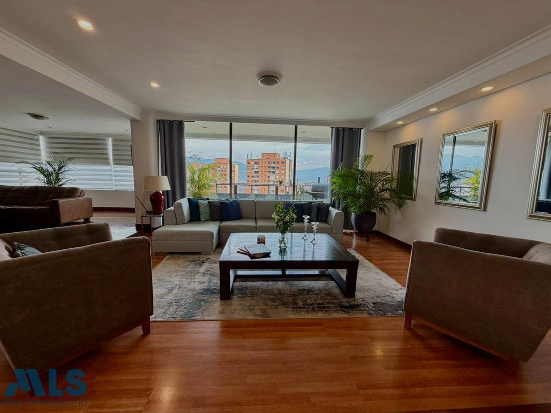 Apartment in Medellín, Antioquia, Colombia 4 - 18421492