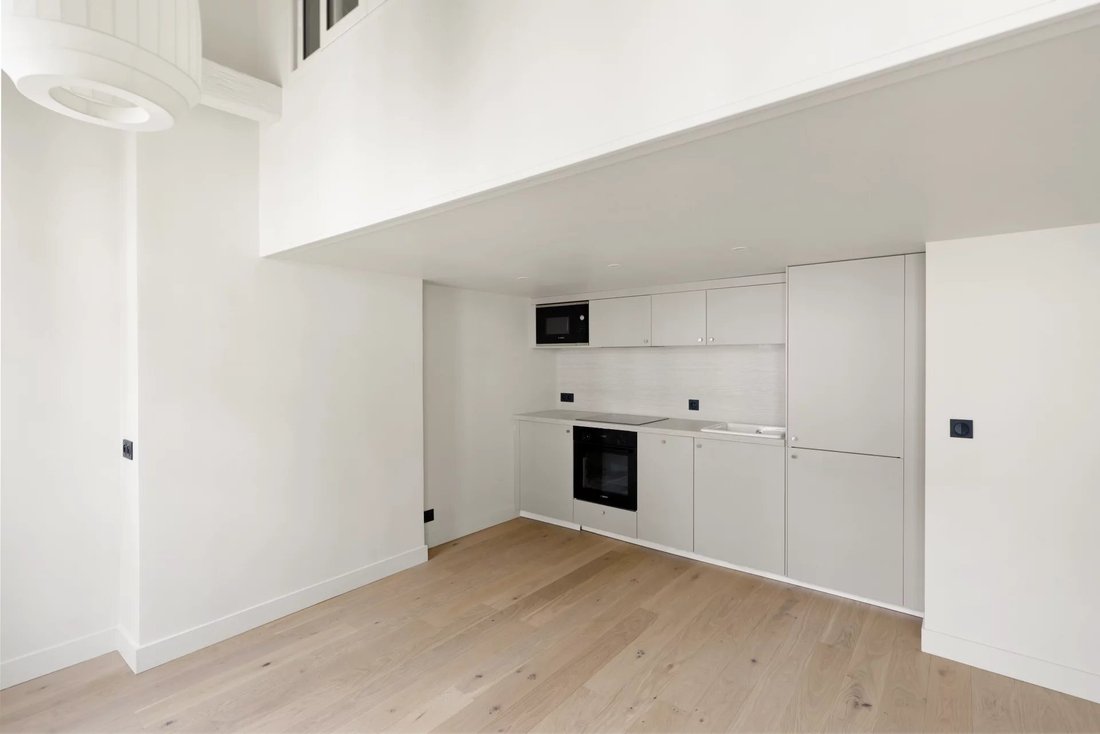 Apartment in Gros Caillou, Paris 7e Arrondissement, Paris 3 - 18207205