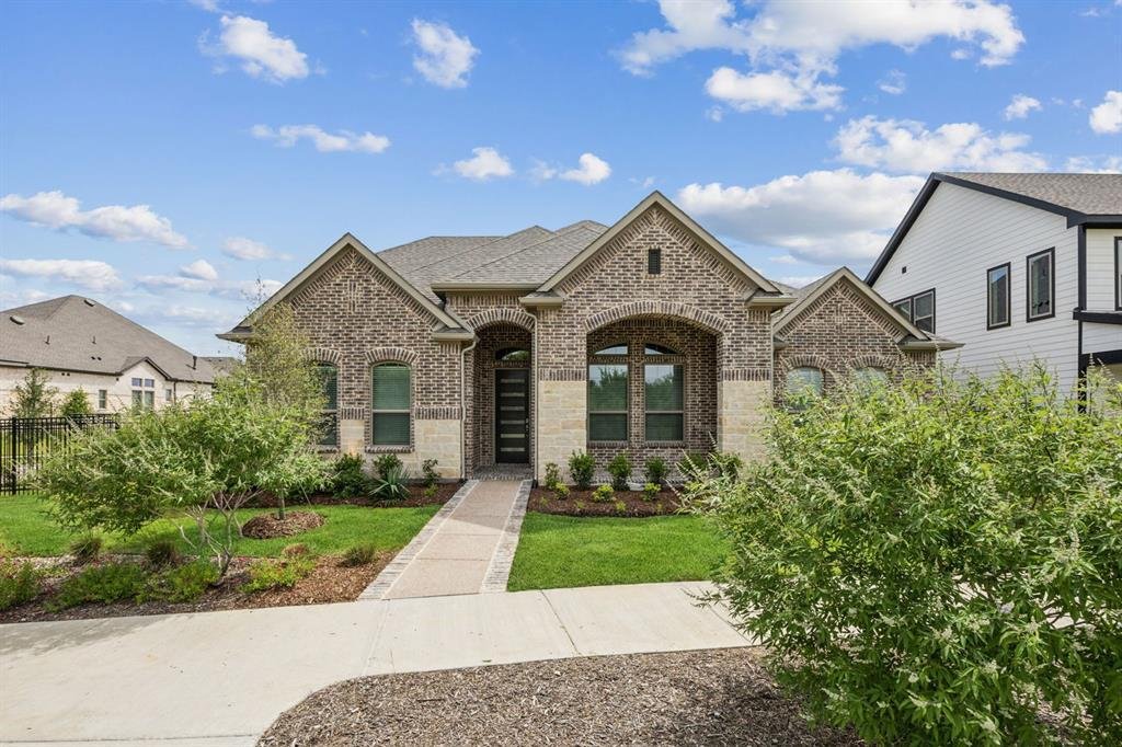 House in Crowley, Texas, United States 1 - 18423819