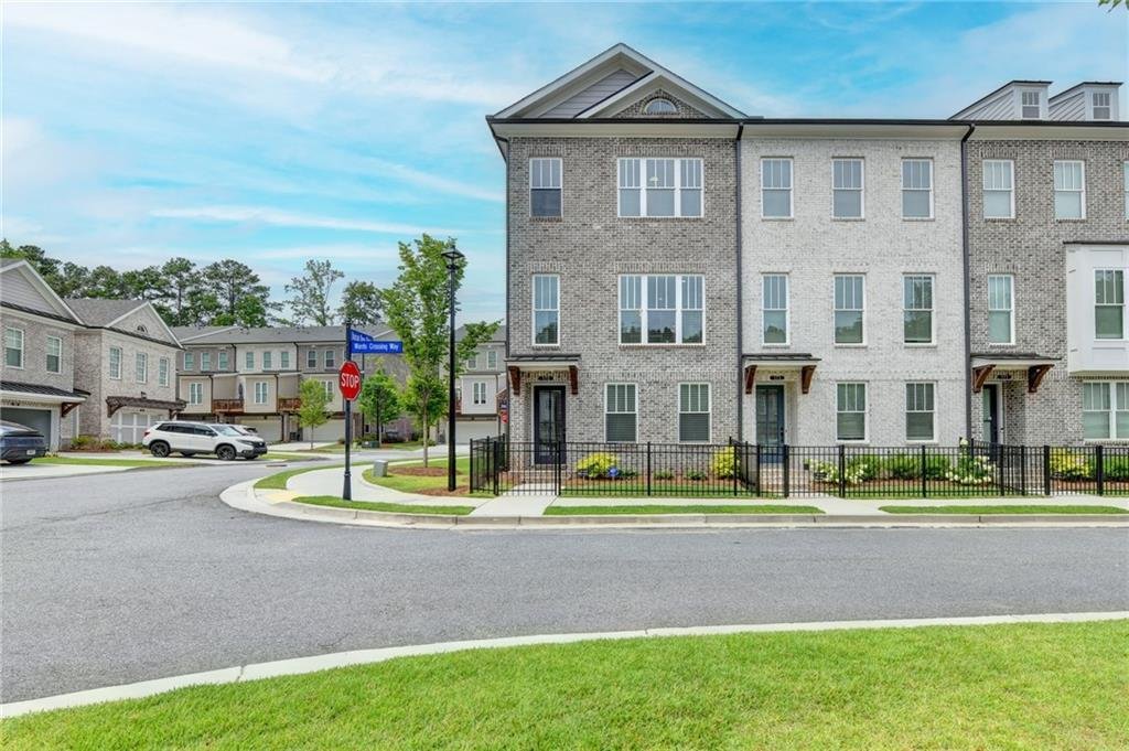 Townhouse in Alpharetta, Georgia, United States 3 - 18423362