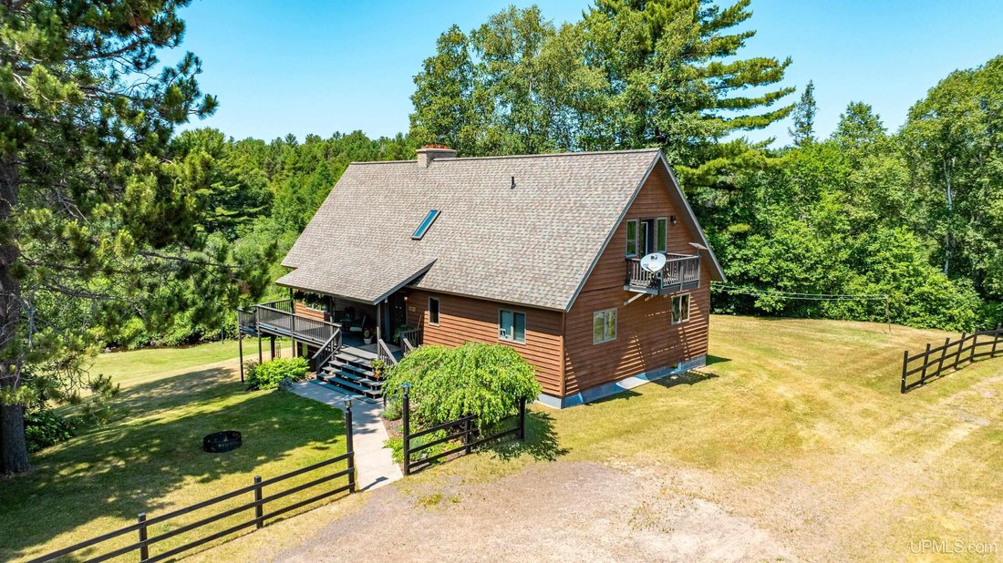 House in Allouez, Michigan, United States 4 - 18423593