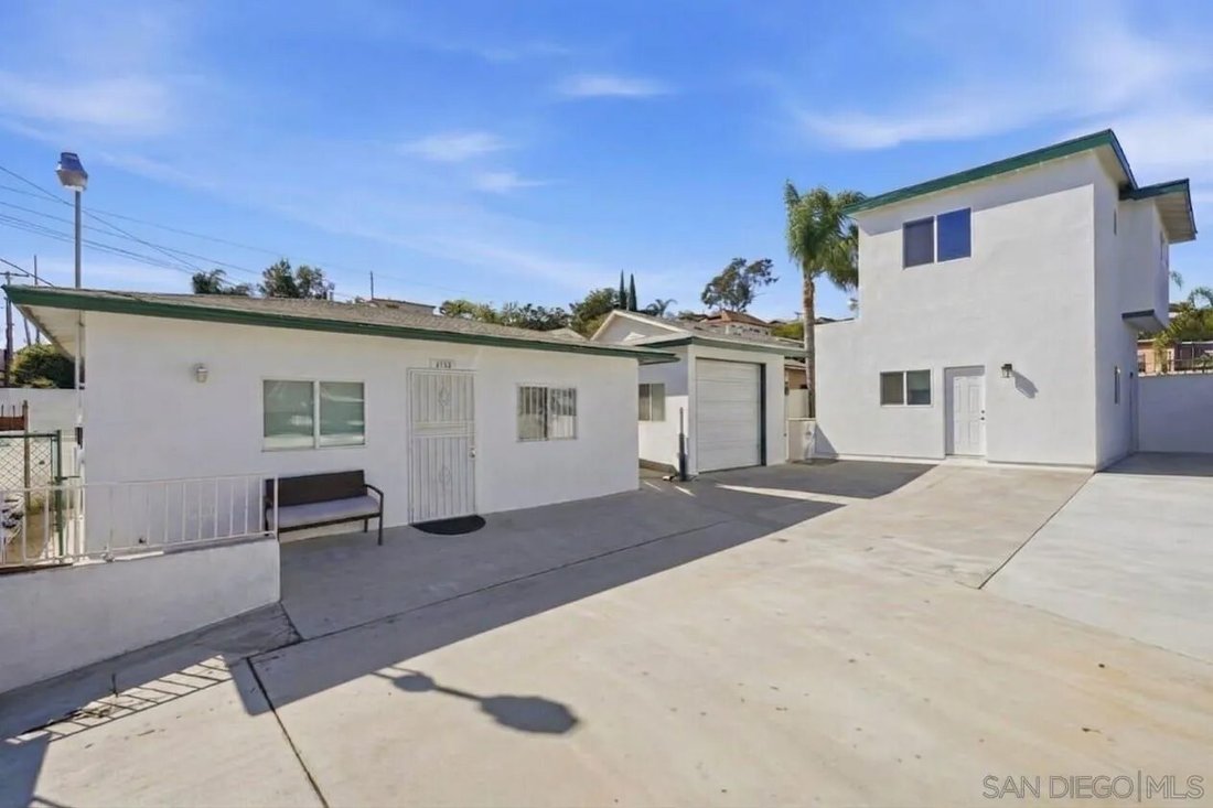 San Diego, California, United States 4 - 18423506