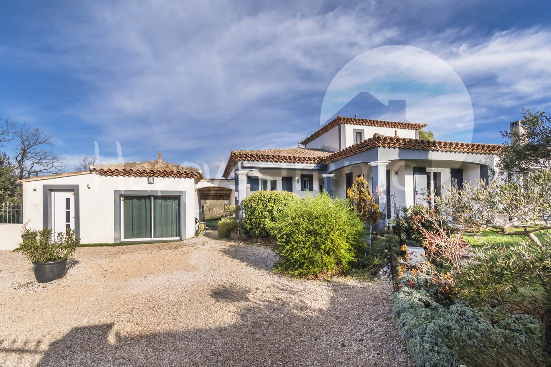 House in Forcalqueiret, Provence-Alpes-Côte d'Azur, France 1 - 18423128