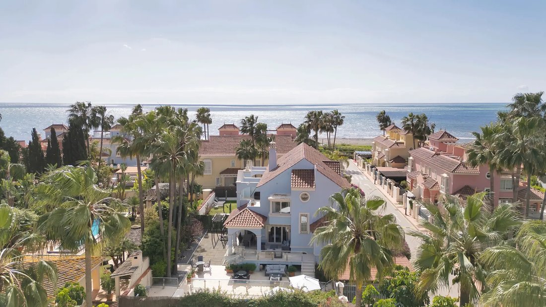 Villa in Nueva Andalucia, Marbella, Spain 1 - 18420903