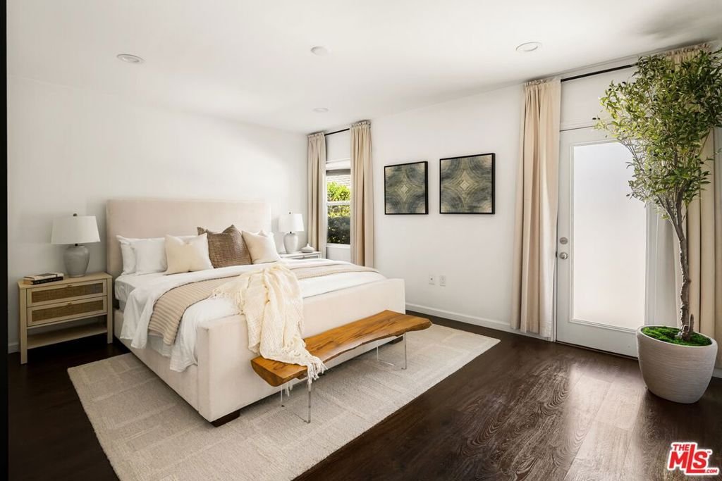 House in Los Angeles, California, United States 3 - 18423444