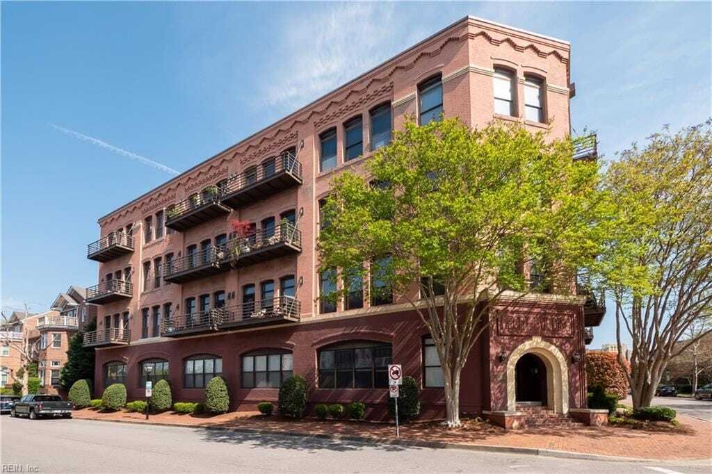 Condo in Norfolk, Virginia, United States 1 - 18422490
