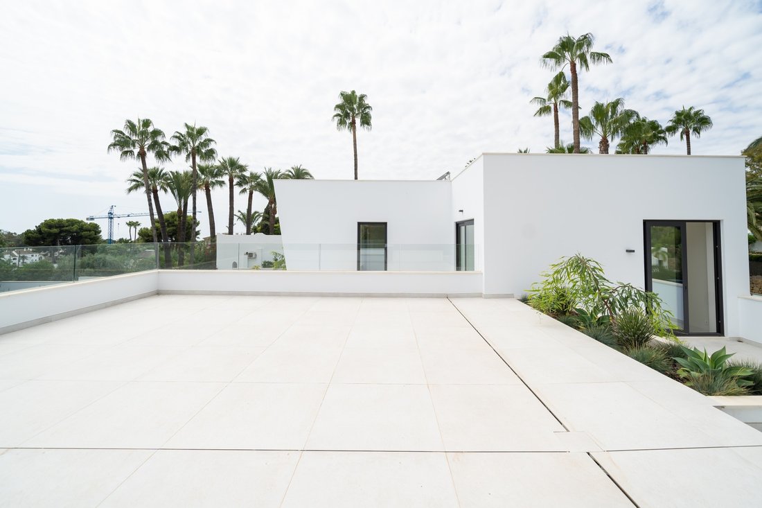 Villa in Benahavis, Andalusia, Spain 3 - 18424380