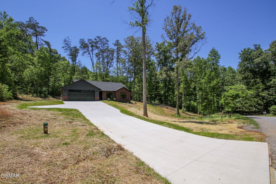 House in Sevierville, Tennessee, United States 4 - 18422473