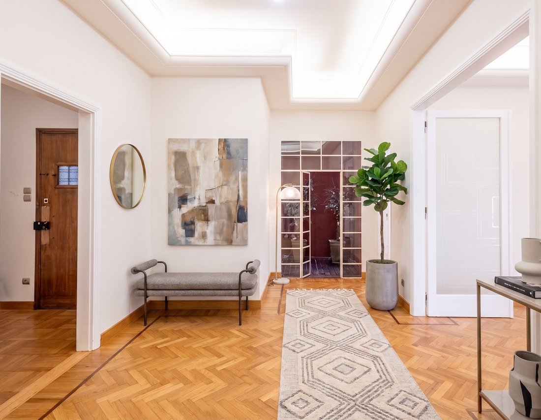 Apartment in Sunoikia Kolonakiou, 1st District of Athens, Athens 2 - 18424016
