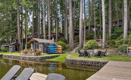 House in Grapeview, Washington, United States 1