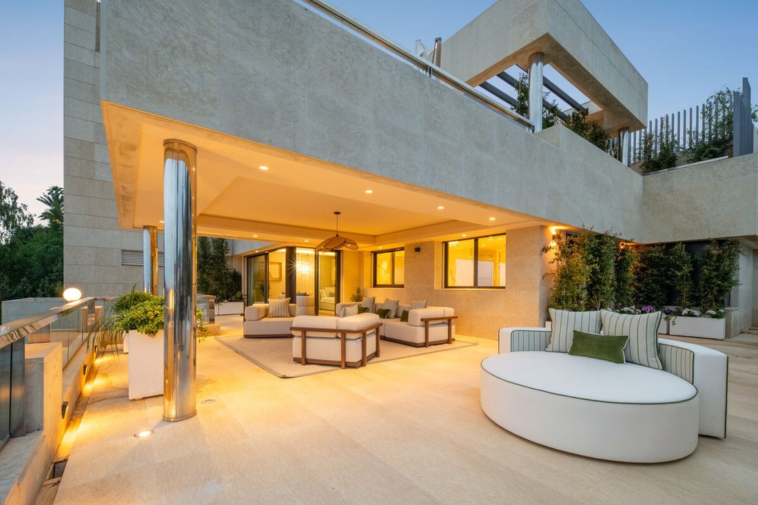 Penthouse in Marbella, Andalusia, Spain 1 - 18421213