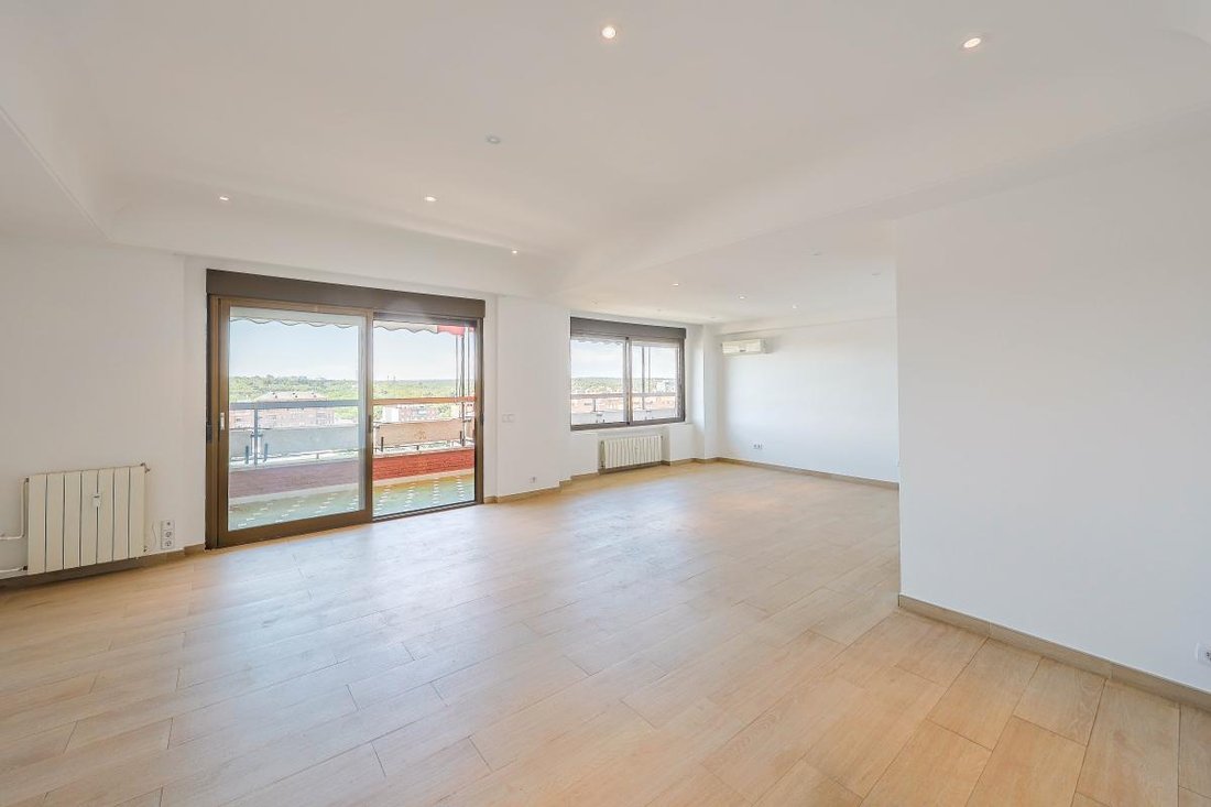 Apartment in Moncloa-Aravaca, Madrid, Spain 1 - 18392837