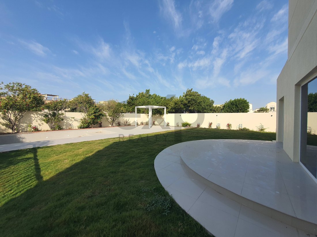 Villa in Al Thanyah 4, Al Thanyah, Dubai 5 - 18422111