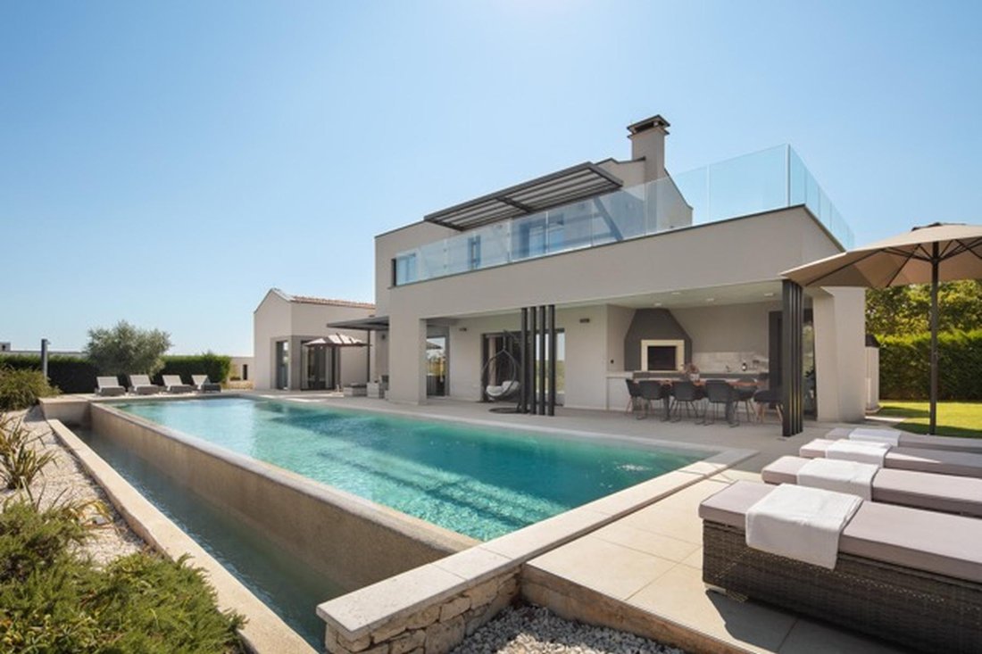 Villa in Vodnjan, Istria County, Croatia 1 - 14258905