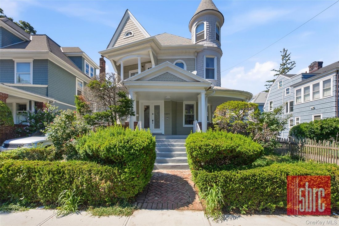 House in New York, New York, United States 2 - 18423456
