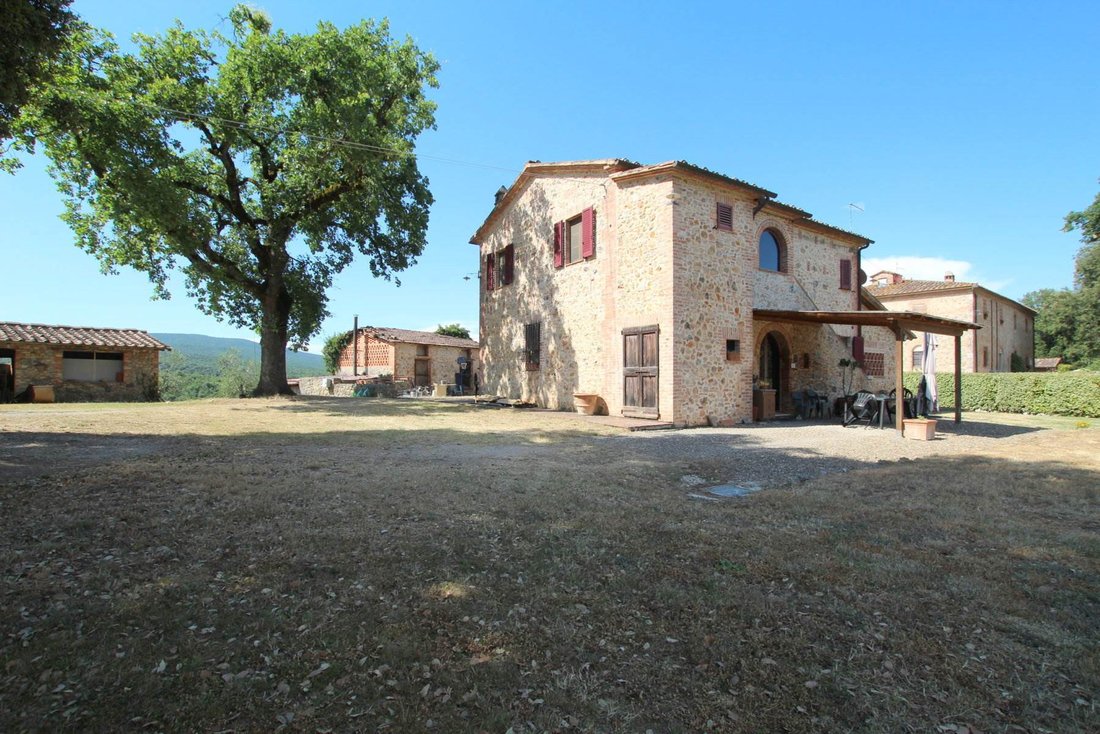 Farm Ranch in Monteriggioni, Tuscany, Italy 5 - 18087181
