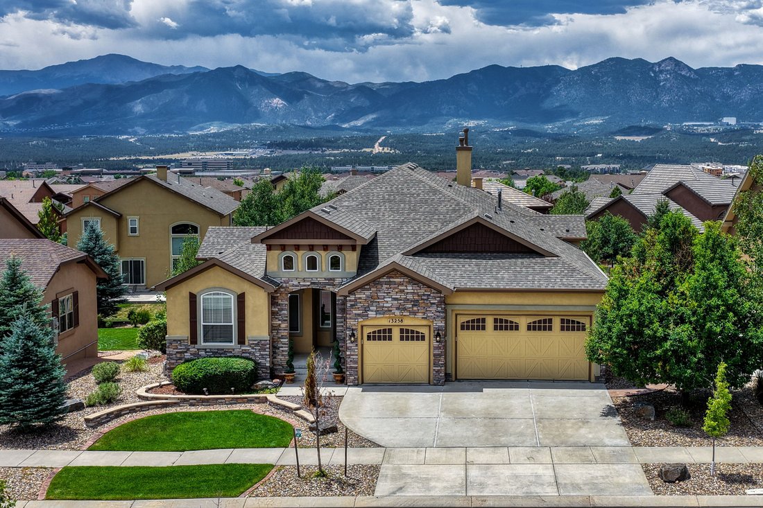 House in Colorado Springs, Colorado, United States 1 - 17630504