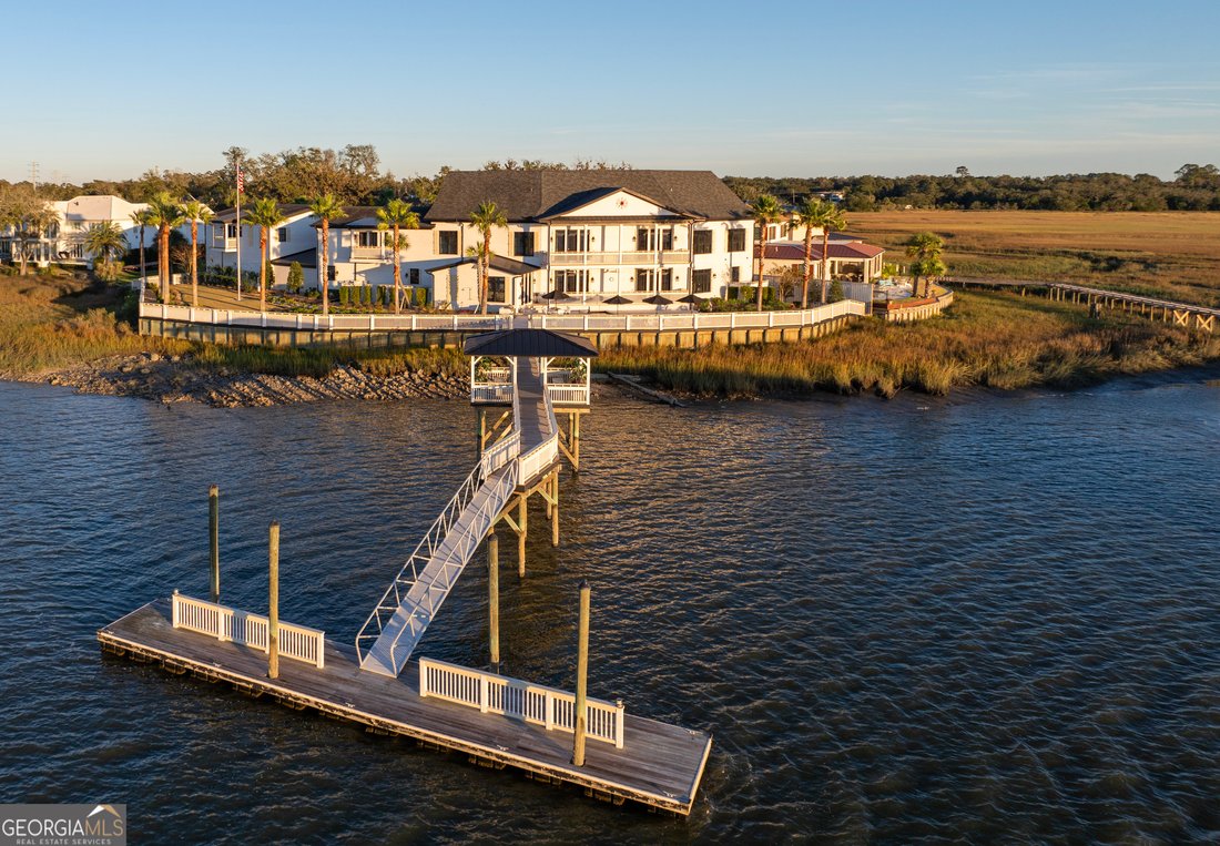 House in St. Simons, Georgia, United States 2 - 18423628