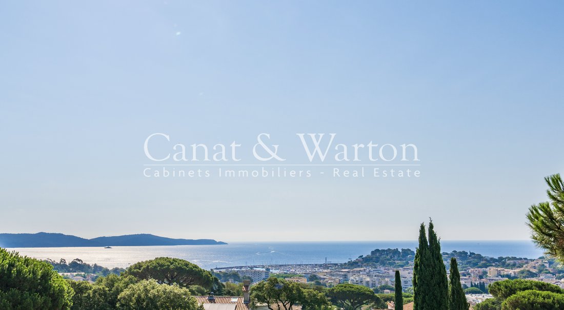 Villa in Sud, Cavalaire-sur-Mer, France 1 - 18423995