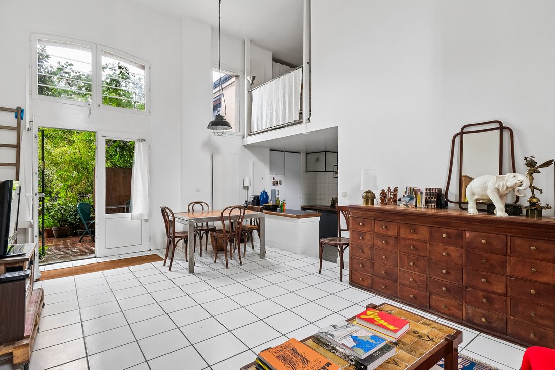 Apartment in Les Lilas, Ile-de-France, France 4 - 18420841