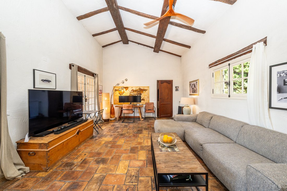 Villa in Saint-Paul-de-Vence, Provence-Alpes-Côte d'Azur, France 4 - 18422937