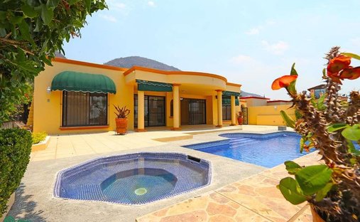 House in Ajijic, Jalisco, Mexico 1