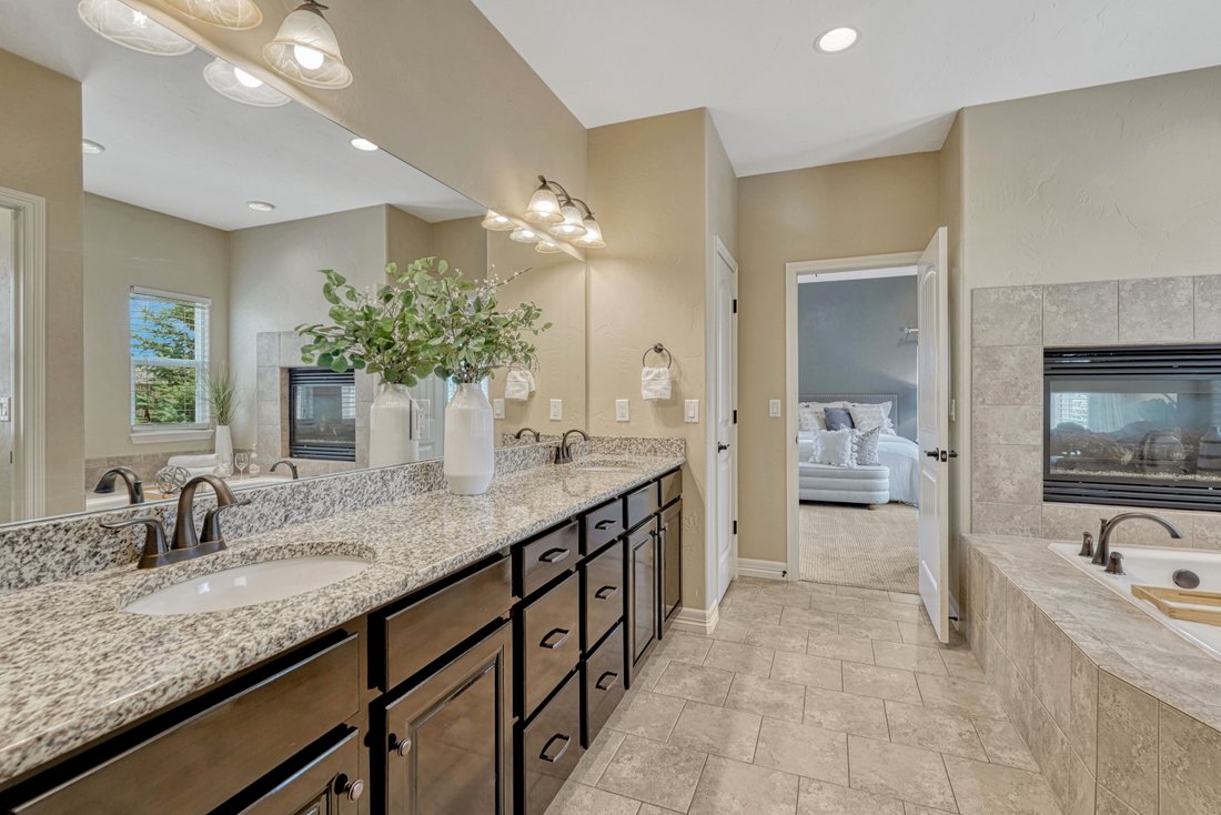 House in Colorado Springs, Colorado, United States 5 - 17630504