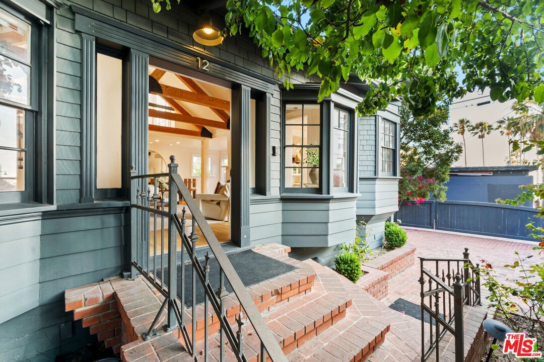 House in Los Angeles, California, United States 3 - 18421900