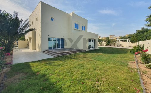 Villa in Al Thanyah Vierte, Al Thanyah, Dubai 1