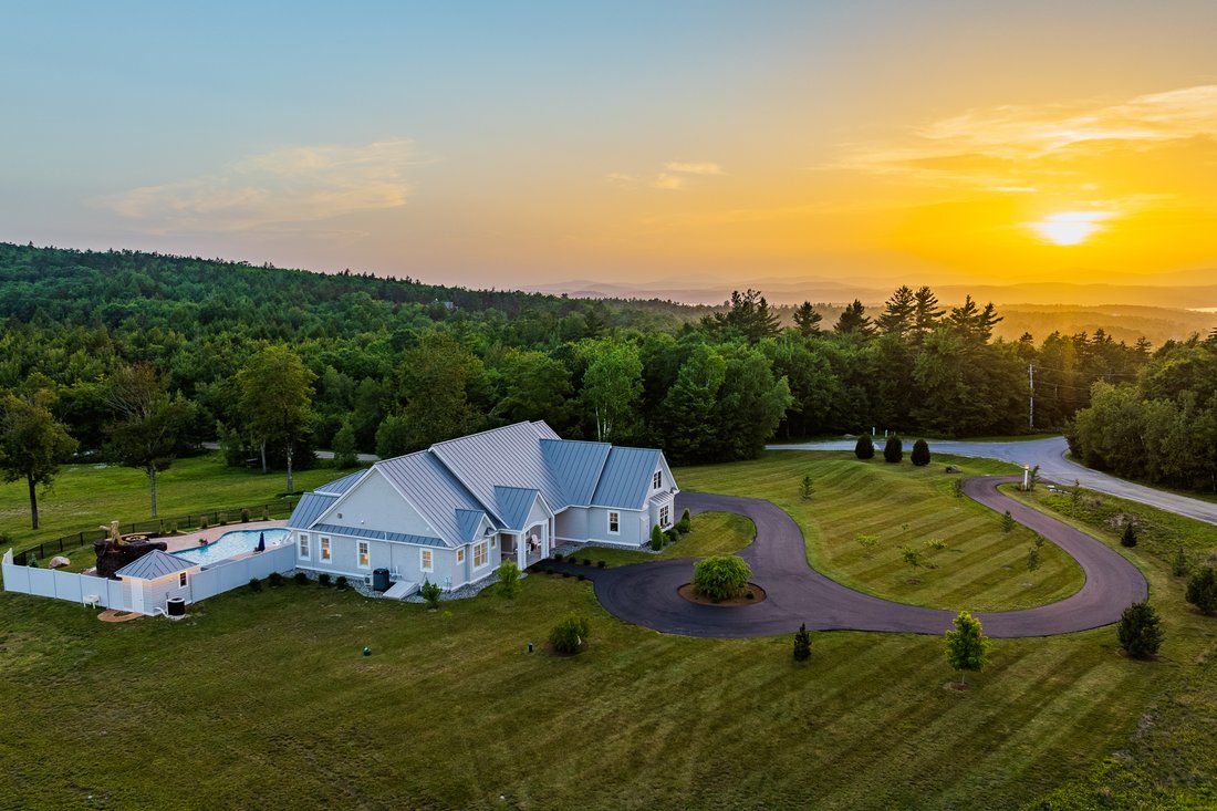 House in Sutton, New Hampshire, United States 1 - 18157322
