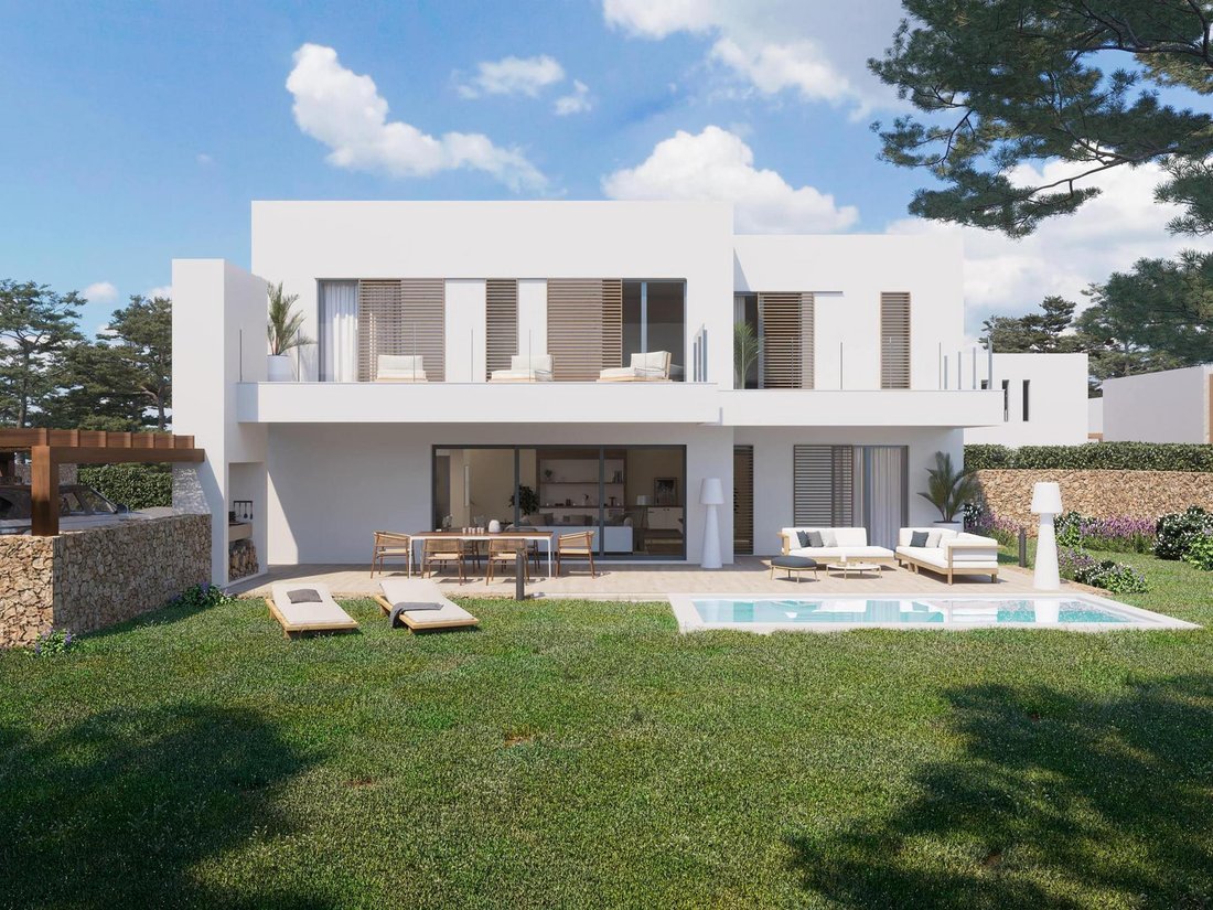 Villa in es Mercadal, Balearic Islands, Spain 2 - 18421099