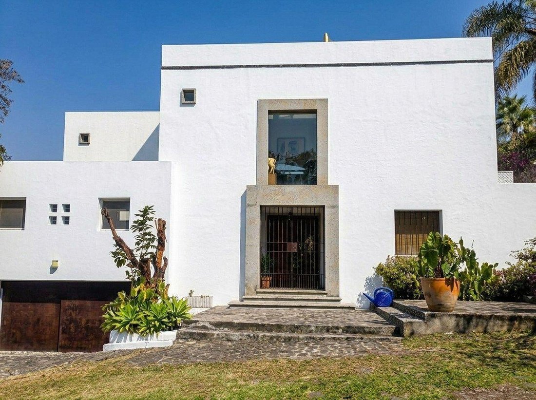 House in Cuernavaca, Morelos, Mexico 1 - 18421572