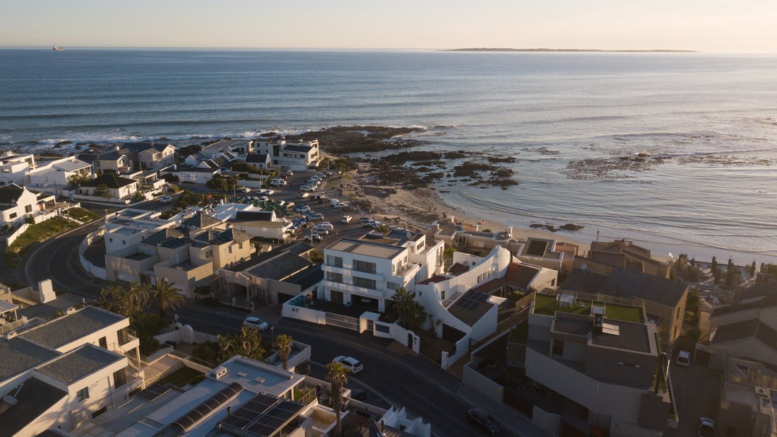 House in Cape Town, Western Cape, South Africa 2 - 18421661