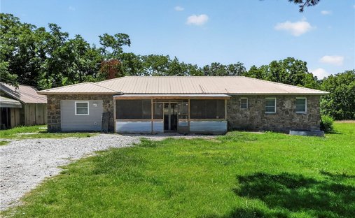 House in Garfield, Arkansas, United States 1