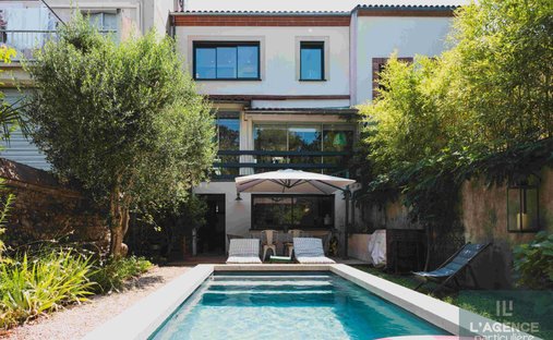 House in Saint Cyprien, Toulouse, France 1