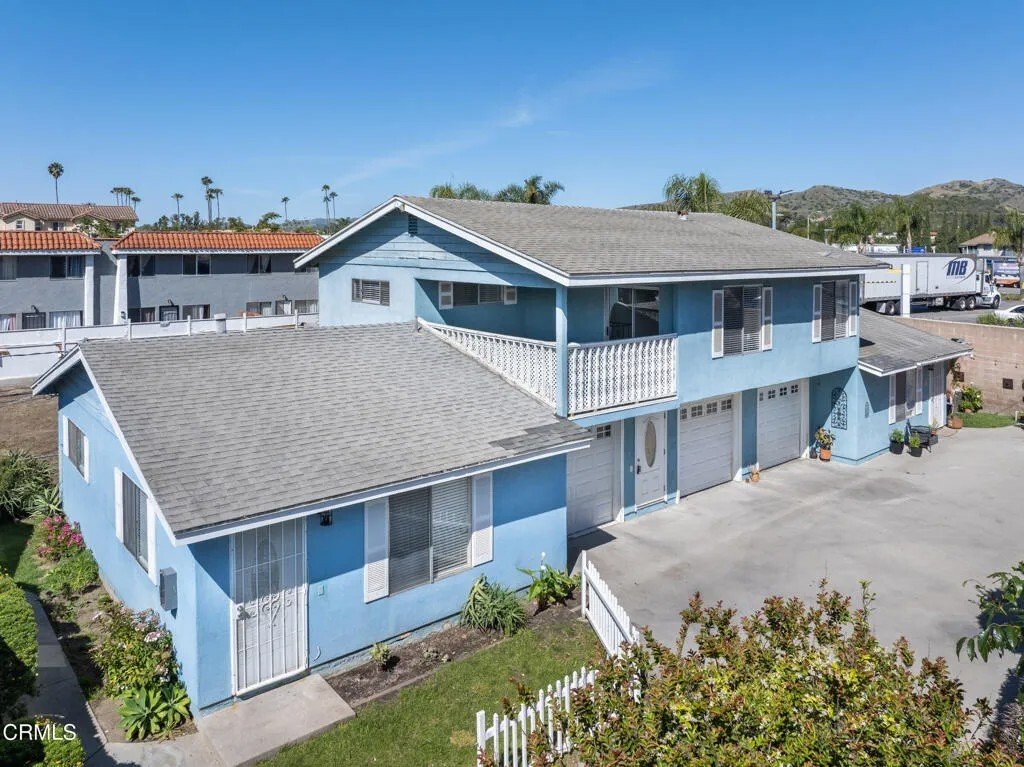 Santa Paula, California, United States 4 - 18423510