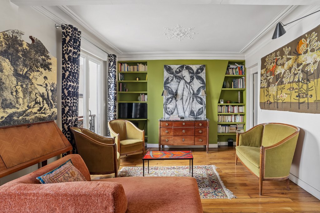 Apartment in Saint Vincent de Paul-Lariboisière, Paris 10e Arrondissement, Paris 4 - 18420907
