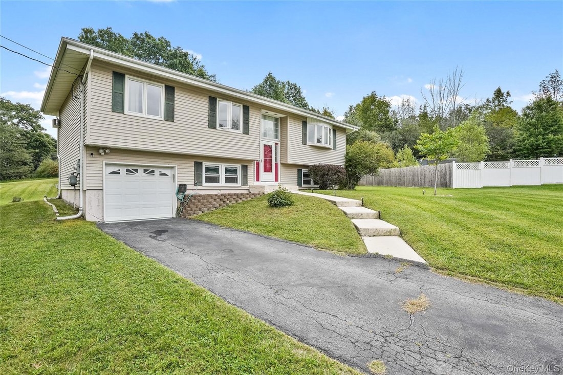 House in Goshen, New York, United States 2 - 18424854